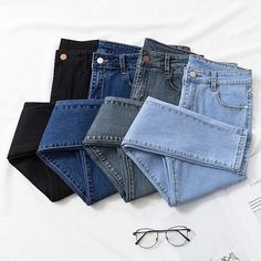 Denim Photography, Elastic Jeans, Clothing Photography, New Chic, High Waisted Jeans, Metropolis, Teen Fashion, Denim Pants, High Waist Jeans