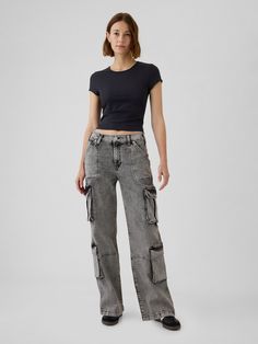 Fit: A full-length loose jean that's fitted on the waist & relaxed all the way down.  Fabric: 94% Cotton, 5% Recycled Cotton, 1% Stretch.  Stretch: Low Stretch Jeans.  Authentic denim with a soft & easy lived-in feel. ​ Rise: Mid Rise Jeans.  Look: A loose jean in a black acid wash.  Details: Zip fly, front slant pockets, back patch pockets, double-cargo pockets at sides.  Responsibly Made: This pair of jeans is part of our water-saving Washwell program.  Compared with conventional wash methods, Washwell uses at least 20% less water and has saved over a billion liters of water since 2016.  Our Mid Rise Jean has a 10" 25cm) rise.  Relaxed through the hip & thigh.  Loose, straight leg. ​ Full-length jean.  Hits below the ankle.  17" 43 cm) leg opening.  Inseam: Petite 27. 5" 70 cm), Short 29 90s Straight Leg Cargo Jeans For Fall, 90s Style Straight Leg Cargo Jeans For Fall, Casual High Rise Washed Black Cargo Pants, Gap Casual Full Length Jeans, Casual Washed Black Mid-rise Cargo Pants, Casual Mid-rise Washed Black Cargo Pants, Gap Casual Jeans, Casual Full-length Gap Jeans, Casual Full Length Gap Jeans