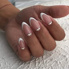 Pedi Ideas, French Tip Nail Designs, French Manicure Nails, French Acrylic Nails, Almond Acrylic Nails, Bride Nails, Oval Nails, Neutral Nails, Bridal Nails