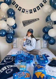 Pen State Aesthetic, Bed Parties College, Collage Acceptance Pictures, Pen State University, Penn State Party Ideas, Penn State Bed Party, College Decision Pictures, Decision Day College Pictures, Penn State Graduation Party