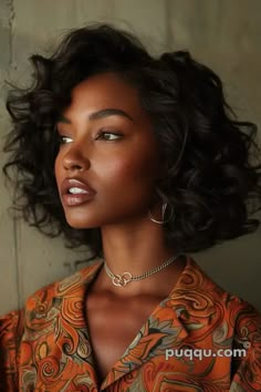 Bob Hairstyles For Black Women: Trendy Cuts for Elegant Looks - Puqqu Dark Hair Black Women, Short Wavy Hair Black Women, Shirt Curly Hairstyles Black, Black 90s Hairstyles, 2024 Bob Haircuts, 90s Black Women Aesthetic, 90’s Bob, Black Women Bob Hairstyles, Women Bob Hairstyles