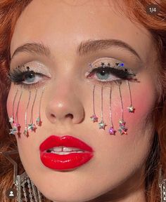 Stargirl Makeup, 70s Eye Makeup, Music Video Makeup, Ziegfeld Girl, Peachy Eyeshadow, Nyc Makeup, Face Crystals, Sparkly Makeup, Hedy Lamarr