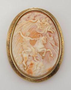 14K-Antique-Large-Cameo-Brooch-034-Heavens-Opening-034 Luxury Oval Cabochon Brooches, Carved Yellow Gold Brooches For Wedding, Carved Oval Brooch For Formal Occasions, Carved Oval Brooch For Formal Wear, Carved Oval Brooches For Formal Wear, Luxury Hallmarked Oval Brooch, Luxury Yellow Gold Cameo Brooch, Luxury Engraved Yellow Gold Brooches, Heirloom Style Carved Brooch For Gifts