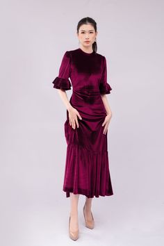 1 pcs available in Size M8 Purple Velvet Dress, Pink Velvet Dress, Rose Violette, Women Pink, Purple Velvet, Pink Velvet, Dress Clothes For Women, Velvet Dress, Beautiful Eyes