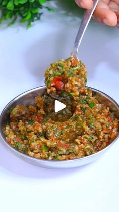 sangeeta saini on Instagram: "Mooli ki chutney   #chutney #mooli #raddish #chatni #indianfood #cooking #lunch #dinner #recipe #trending #viral #reels #reelsinstagram #reel #gamousfood #winter #winterfood #winterrecipes" Gujrati Recipe, Cooking Lunch, Viral Reels, Winter Food, Dinner Recipe, Us Foods, Chutney, Indian Food Recipes, Salad