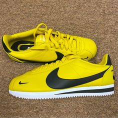 Nike Classic Cortez Premium Blazing Sun New Without Box Size 9 Sun Color, Shoes Classic, Mens Shoes Sneakers, Yellow Black, Men's Nike, Black N Yellow