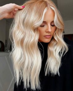 Light Strawberry Blonde, Blonde Lowlights, Fall Blonde Hair, Summer Blonde Hair, Spring Hair Color, Blonde Hair Inspiration