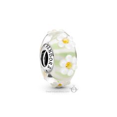 Pandora Murano Charms, Pandora Daisy, Pandora Spring, Pandora Bracelet Charms Ideas, Pandora Bracelet Designs, Pandora Murano, Jewelry Kids, Pandora Jewelry Charms, Charms Earrings