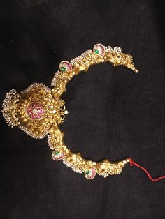 Haram (Alok soni) Sabyasachi Jewellery, Jewelry Designing, Gold Designs, India Jewelry, Gold Design, Indian Bride, Indian Jewelry, Pandora Charm Bracelet, Jewelry Design