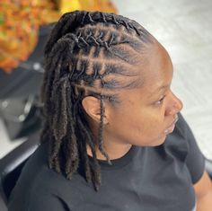 Short Barrel Twist Locs Women, Styles For Dreads For Women, Loc Two Strand Twist, Hairstyles For Short Locs, Barrel Twist Locs, Barrel Twist Locs Women, Black Hair Locs, Locs Women, Short Dreadlocks Hairstyles