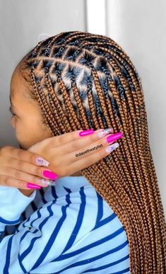 Knotless Box Braids, Big Box Braids Hairstyles, African Hair Braiding Styles, Afrikaanse Mode, Braids Hairstyles Pictures