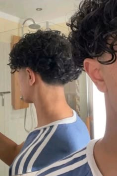 Low Taper Curly Hair, Blowout Taper, Undercut Curly Hair, Taper Fade Short Hair