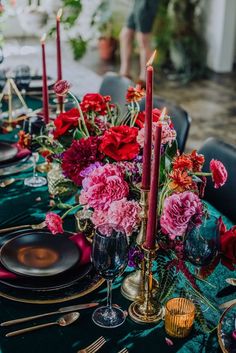 Hot Pink, Teal and Maroon Jewel Tones Wedding Color Ideas 2024, Teal Bridesmaid Dresses and Hot Pink Wedding Bouquet - ColorsBridesmaid Jewel Tone Wedding Theme, Jewel Tone Wedding Colors, Tafel Decor, Jewel Tone Wedding, Jewel Tone Colors, Jewel Wedding, Moody Wedding, Deco Floral