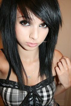 Black Scene Girl, Scene Kid Hair, Scene Girl Fashion, Black Scene Hair, Emo Scene Girls, Scene Makeup, Emo Girl Hairstyles, Rawr Xd