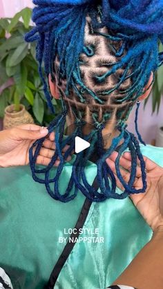 Simple Loc Updo Styles, Updo Loc Styles For Women Long, Cute Long Loc Hairstyles, Unisex Loc Styles, Hairstyle For Dreadlocks, Long Loc Styles Black Women, Loc Petal Bob, Loc Updos For Women On Short Locs, Loc Petals On Long Locs