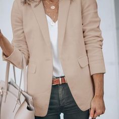 Blazer Outfits Women, Blazer And Jeans, Khaki Blazer, Looks Jeans, Casual Blazer Women, Tan Blazer, Blazer Jackets For Women, Beige Jacket