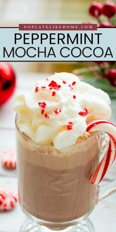 What's not to love about this yummy holiday drink recipe? It's the best peppermint mocha cocoa recipe that's EASY-TO-MAKE with only 6 ingredients! Learn how to make this easy peppermint hot chocolate! With gluten-free and keto options. Mocha Hot Chocolate, Warm Drinks Recipes, Instant Espresso, Comfort Recipes, Hot Christmas, Fantastic Recipes, Mocktail Recipes, Christmas Drink