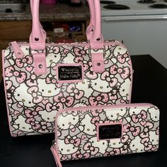 Rare 2015 Loungefly Hello Kitty Satchel With Matching Wallet With Silver Hardware. No Flaws! Pure Cuteness If You Love Pink And Hello Kitty! Hello Kitty Duffle Bag, Loungefly Hello Kitty, Hello Kitty Purse, Hello Kitty Shoes, Kitty Accessories, Hello Kitty Accessories, Loungefly Bag, Plush Backpack, Dream Lifestyle