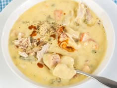 Comfort in a Bowl: Easy Crockpot Chicken and Dumplings Recipe Easy Crockpot Chicken And Dumplings, Dumplings Dinner, Fall Pies Recipes, Cozy Recipes, Crockpot Chicken And Dumplings, Dumpling Dough, Leftover Cranberry Sauce, Easy Crockpot Chicken, Hearty Chicken