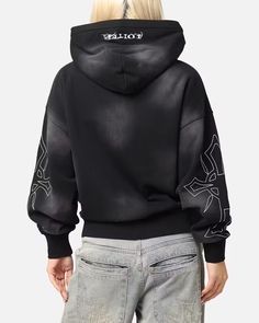 Women’s Streetwear Outfits - New Arrivals | Culture Kings Black Culture, Black Style, Full Zip Hoodie, Classic Looks, Zip Hoodie, Vintage Black, Black Fashion