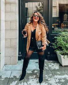 7 Fall Outfit Ideas for Nashville - Magic of Clothes Plus Size Over Knee Boots Outfit, Black Leather Shorts Outfit Plus Size, Plus Size Leather Shorts Outfit, Plus Size Knee High Boots Outfits, Knee High Boots Outfit Plus Size, Plus Size Knee High Boots, Midsize Fall Outfits, Leather Shorts Outfit, Over The Knee Boot Outfit