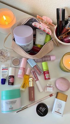 Makeup Bag Essentials, Smink Inspiration, Makeup Needs, Pretty Skin Care, Drunk Elephant, Makeup Obsession, Makeup Items, روتين العناية بالبشرة, Makeup Essentials