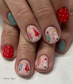 Christmas Nail Manicure, Christmas Boho Nails, Fun Gel Manicure Ideas, Christmas Nail Ideas 2023, Squishmallow Nail Art, Christmas Tree Nails 2023, Retro Christmas Nail Art, Yeti Nails, Christmas Nails Girly