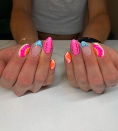 Full Color Nails With Design, Pink Nails W Design, Nail Ideas With Blooming Gel, Blooming Nails Design, Fun Back To School Nails, Cute Blooming Gel Nails, Nail Art Designs Blooming Gel, Fun Nail Designs Summer, Nail Ideas Blooming Gel