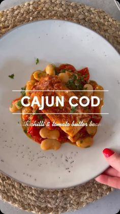 Mandy Miller Simmonds | Cajun Spiced Cod With Chilli & Tomato Butter Beans This is what I like to call a winter fish recipe. It’s delicious and nutritious, yet... | Instagram Cod Marinade, Vine Tomatoes, Simply Food, Tomato Butter, Broad Bean, Fish Recipe, Butter Beans, Big Hug, The Onion