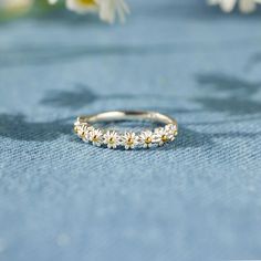 Flower Shape 925 Sterling Silver Ring - Sydney So Sweet Matching Promise Rings, Promise Rings Simple, Mothers Day Rings, Daisy Ring, Evil Eye Ring, Heart Melting, Minimalist Ring, Minimalist Rings, Love Ring