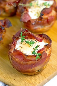 mini bacon and cheese cups on a cutting board