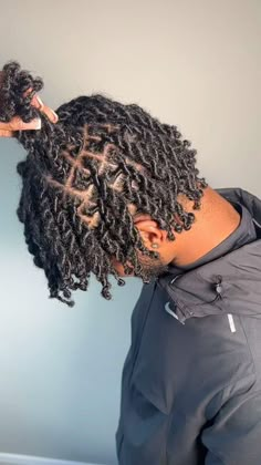 One Strand Twist Men, Thick Two Strand Twist For Men, 2strands Twist Men, Short Hair Two Strand Twist, Two Strand Rope Twist Men, Loc Twist Styles Men, 2 Strand Dreads, Men Retwist Styles, Rope Twist Men Hair