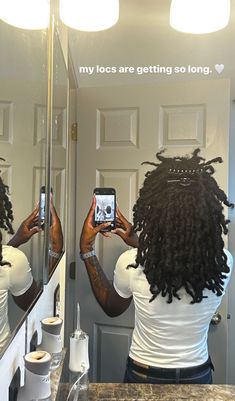 Loc Baddie Aesthetic, Retwist No Style, Braids On Dreads, Ponytail Loc Styles, Natural Locs With Curly Ends, Loc Aesthetic, Dreads Styles Black, Female Dreads Hairstyles, Braids Over Locs