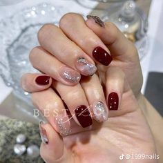 Inspirasi kuku palsu yg sedang tren dan Dapatkan Harga Kuku Palsu Termurah. Beli Kuku Palsu dan Cek Review Produk. Gratis Ongkir ✓ Bisa COD ✓ Paylater ✓ Cashback Nail Art Merah, Nail Tet, Random Nails, Dragon Nails, Brown Acrylic Nails, Wedding Nails French, Nail Painting, Beautiful Skin Care