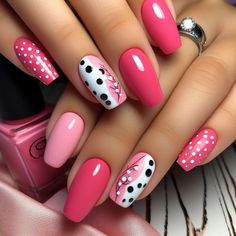 Pink Spring Nails, Trending Nail Designs, Romantic Nails, Daisy Nails, Dots Nails, Nail Designs Glitter, Pink Spring