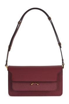 BAGGender: WOMENMaterial: CL,COTTON,BRASS,STEELColor: REDMade in: ITProduct ID: SBMP0121U0LV520 ZR82N*Import tax/duty will be calculated at checkout (If applicable) Leather Design, Spring Collection, Leather Interior, Metal Color, Everyday Look, Calf Leather, Trunk, Top Handle, Best Sellers