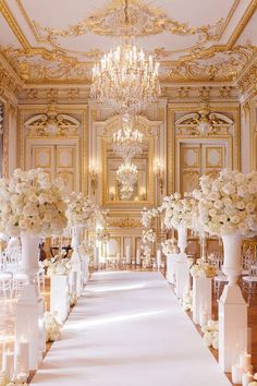 Luxury Event White And Gold Wedding Themes, Gold Wedding Ceremony, Wedding Aisle Decor, Ziad Nakad, Couture 2015, Wedding Venues Indoor, Gold Wedding Theme