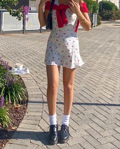 Dr Martens Dress Outfits Summer, Dress Docs Outfit, White Dress Doc Martens, Realisation Par Outfit, Realisation Par Aesthetic, Dresses With Docs, Summer Outfits With Docs, Summer Outfits Doc Martens, Low Doc Martens Outfit Summer