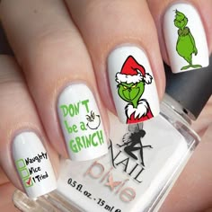 20+ Festive Grinch Nail Designs For The Holiday Season | Le Chic Street Grinch Nail Designs, Grinch Christmas Nails, Grinch Nails, O Grinch, Water Nails, Christmas Manicure, Merry Grinchmas, Seasonal Nails