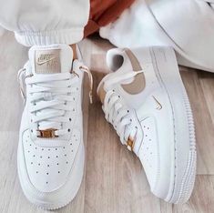 These Beige Shadow Custom Air Force 1s feature a unique combination of beige leather and suede, a cushioned sole, and a breathable lining. Each pair is thoughtfully crafted and designed for comfortable, everyday wear. The perfect gift for friends, family, that special someone, or yourself ✨ - Exactly as shown in the pi