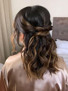 Romantic Twisted Half Up Half Down Hairstyle For Medium Hair Half Bun Bridesmaid Hair, Easy Hairstyle Cocktail Party, Half Up Half Down Wedding Hair For Medium Length, Twisted Half Up Hairstyles, Fall Bridesmaid Hair Half Up, Bridesmaid Hairstyles Half Up Half Down Braid Medium Lengths Long, Partial Updos For Medium Hair Half Up, Half Up Bridesmaid Hair Medium Shoulder Length, Mid Length Fancy Hair Styles