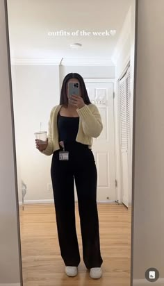 Hr Attire Work Outfits, Lawyer Fashion Midsize, Professional Work Outfits Women Classy, Sixth Form Outfits Midsize, Internship Outfit Black Women, Office Clothes Black Women, College Internship Outfit, Hr Outfits Women, Front Desk Outfits