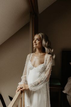 LUXE PEARL ROBE Bridal Maternity Shoot Bride Robe Soft - Etsy Pearl Bridal Robe, Bridal Getting Ready Outfit, Bridal Robes Getting Ready, Bridal Shower Robes, Honeymoon Robe, Long Silk Robe, Long Bridal Robe, Silk Bridal Robe, Wedding Dressing