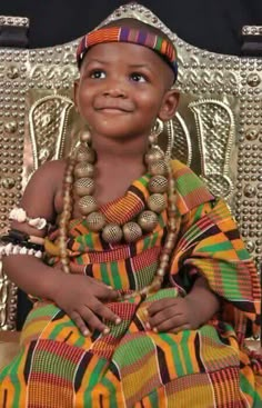 African Royalty, Kids Around The World, African Clothing For Men, African History, African Culture, African Beauty