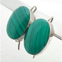 Up for sale is a Vintage Mexico Green Malachite Dangle Sterling Silver Earrings. Each measures 1" in length by 5/8" wide. Sterling will polish nicely. Great Condition. Comes exactly as shown. Please ask any questions before buying. Vintage Mexico, Iowa City, Green Malachite, Sterling Silber, Sterling Silver Earrings, Favorite Jewelry, Jewelry Earrings Dangle, Silver Earrings, Dangle Drop Earrings