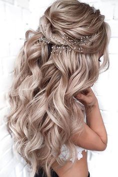 Bride Hairstyles For Long Hair, Curly Human Hair Extensions, Elegant Wedding Hair, Hair Prom, Wedding Hair Inspiration, Wedding Hair Down, Bridal Hair Vine, Prom Hairstyles