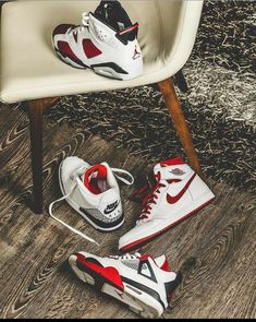 Air Jordan Advertisement, Jeffrey Jordan, Sneaker Heads, Room Photography, Buy Sneakers, Nike Kicks, Buy Jordans, Air Plane