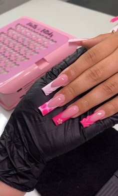 Nails Cute Pink, White Nail Tips, Nails Pink Acrylic, Nails Long Square, Cute Pink Heart, Press On Nails Long, Nails Matte