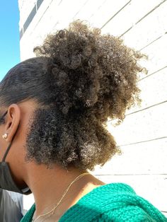 Natural Hairstyles For Black Women Quick, Short Curly Hair Hairstyles Black Women, Natural Hairstyles Short For Black Women, Curly Hair 4c Styles, Styles For Short Curly Hair Black Women, Natural Curls Hairstyles Short, Hairstyles For Short Hair Black Girls 4c, Curly 4c Hairstyles, Natural Medium Length Hairstyles Black