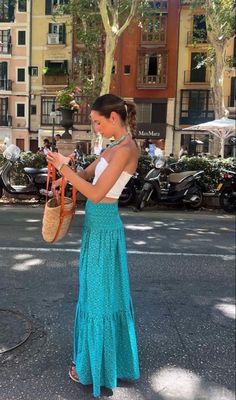 European Maxi Dress, Colorful European Outfits, Morocco Aesthetic Outfit, Portugal Fashion Summer, Italy Fits Summer, Outfits With Skirts Long, Summer In Spain Outfits, Spain Vacation Outfits, Europe Trip Outfits Summer